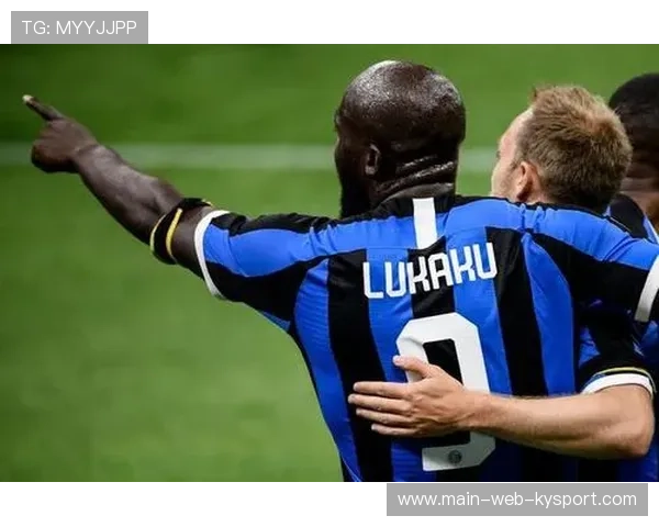 弗兰克接埃弗拉传中推射锁定胜局 弗兰克接埃弗拉传中推射锁定胜局